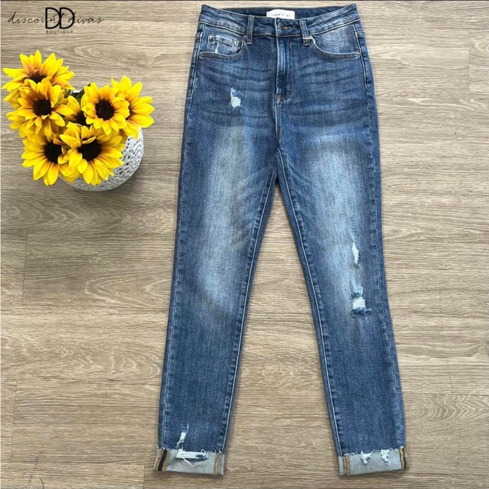 Risen Jeans